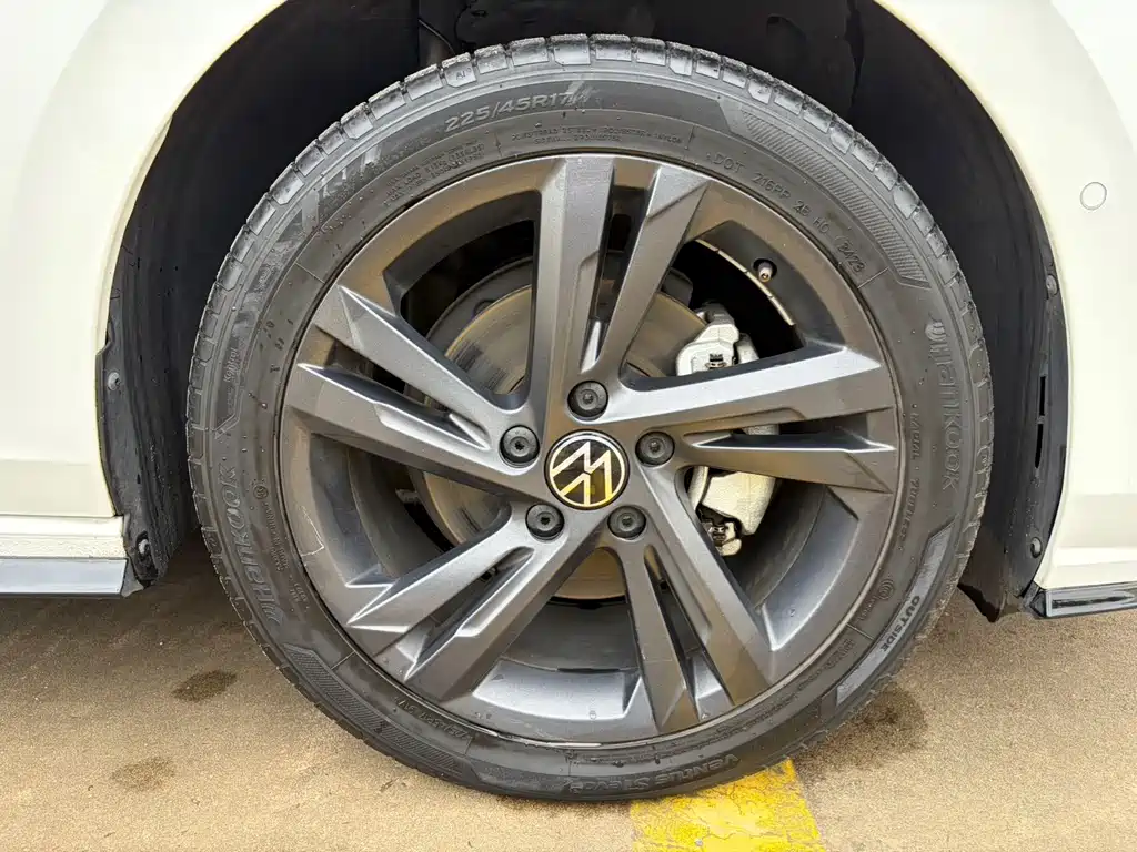 Volkswagen Golf — миниатюра 20
