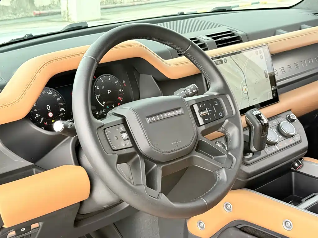 Land Rover Defender — миниатюра 13
