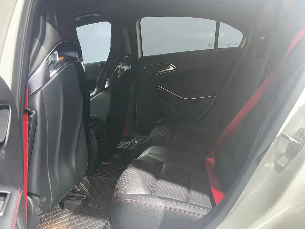 Mercedes-Benz A-Class AMG (Import) AMG A 45 4MATIC, фото 5