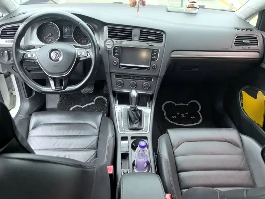 Volkswagen Golf 2015 1.4TSI AT Luxury