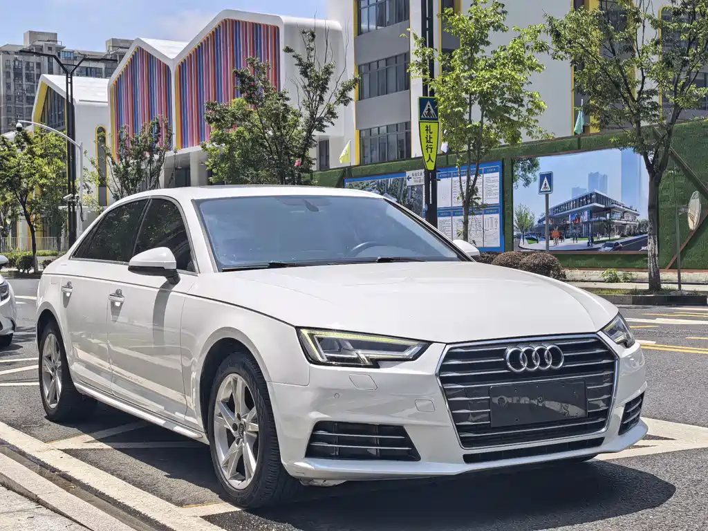 Audi A4L 2018 30 40 TFSI