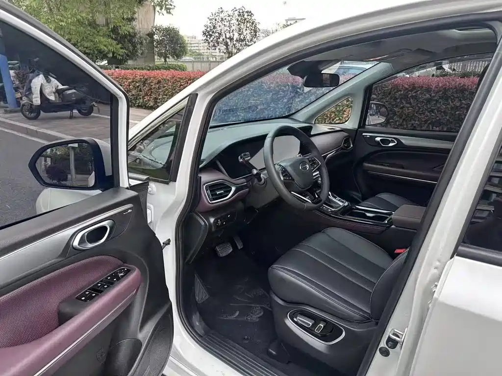 GAC Motor Trumpchi M6 — миниатюра 16