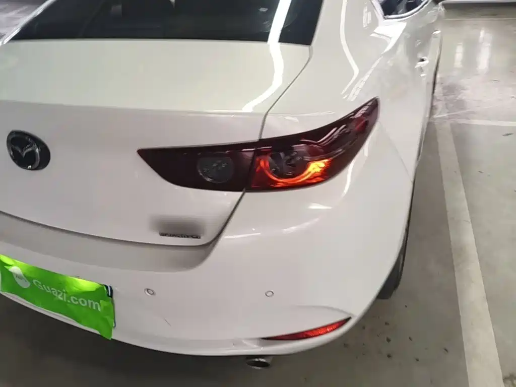 Mazda 3 Axela — миниатюра 8