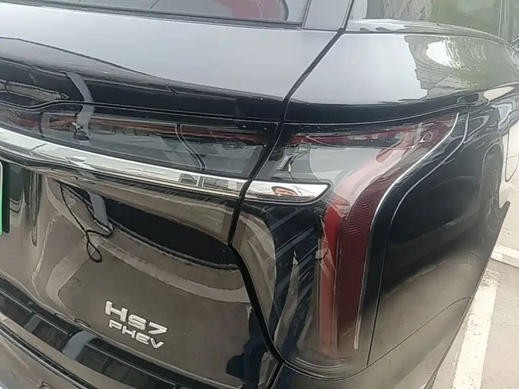 Hongqi Hongqi HS7 PHEV — миниатюра 8