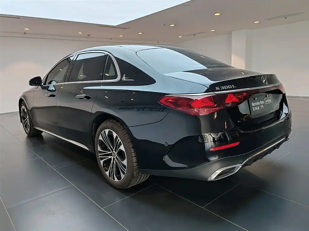 Mercedes-Benz E-Class E 2024 E 300 L Fashion Sport