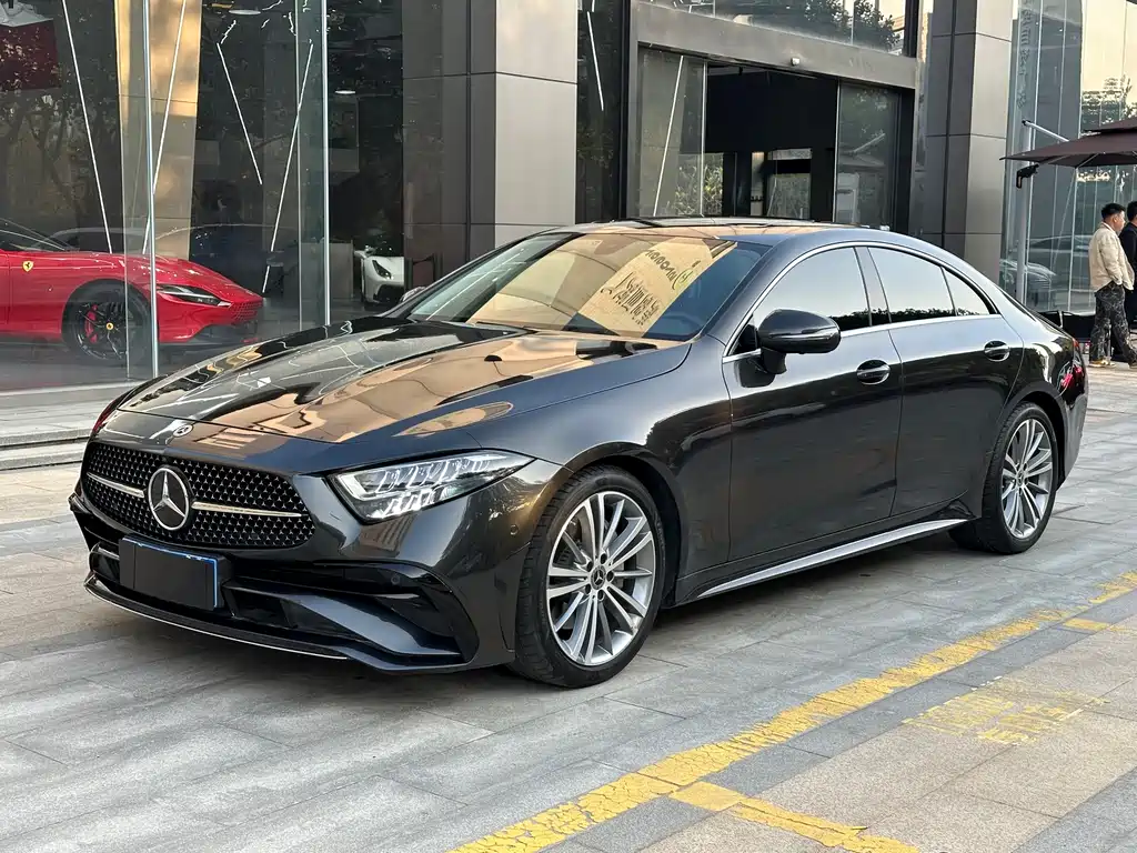 MERCEDES-BENZ CLS
