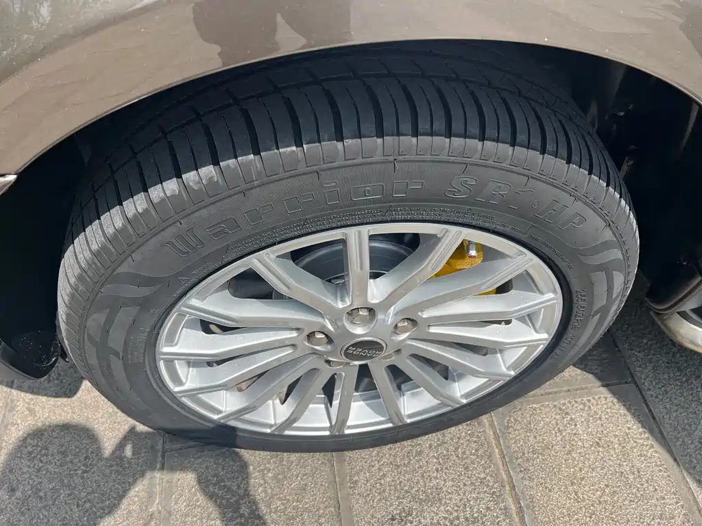 Land Rover Sport — миниатюра 11
