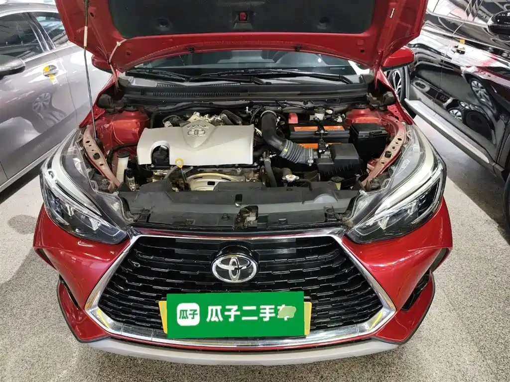 Toyota Yaris L - фото 16