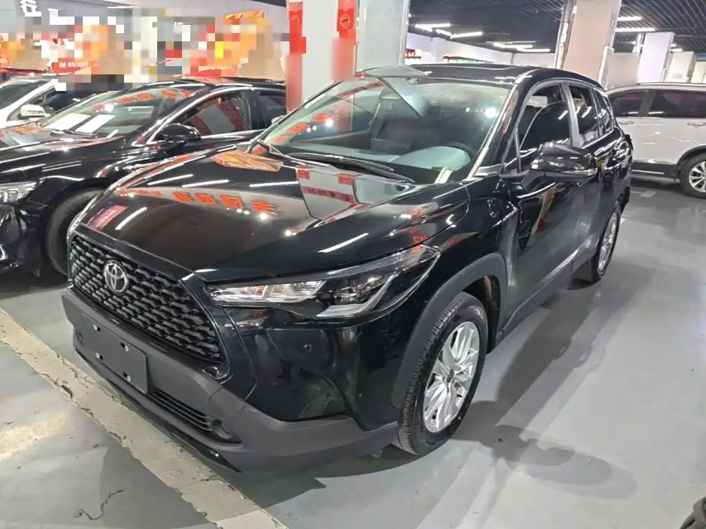 Toyota Corolla Cross — миниатюра 2