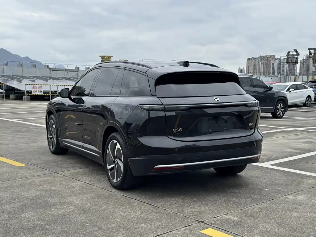 NIO ES6 — миниатюра 5