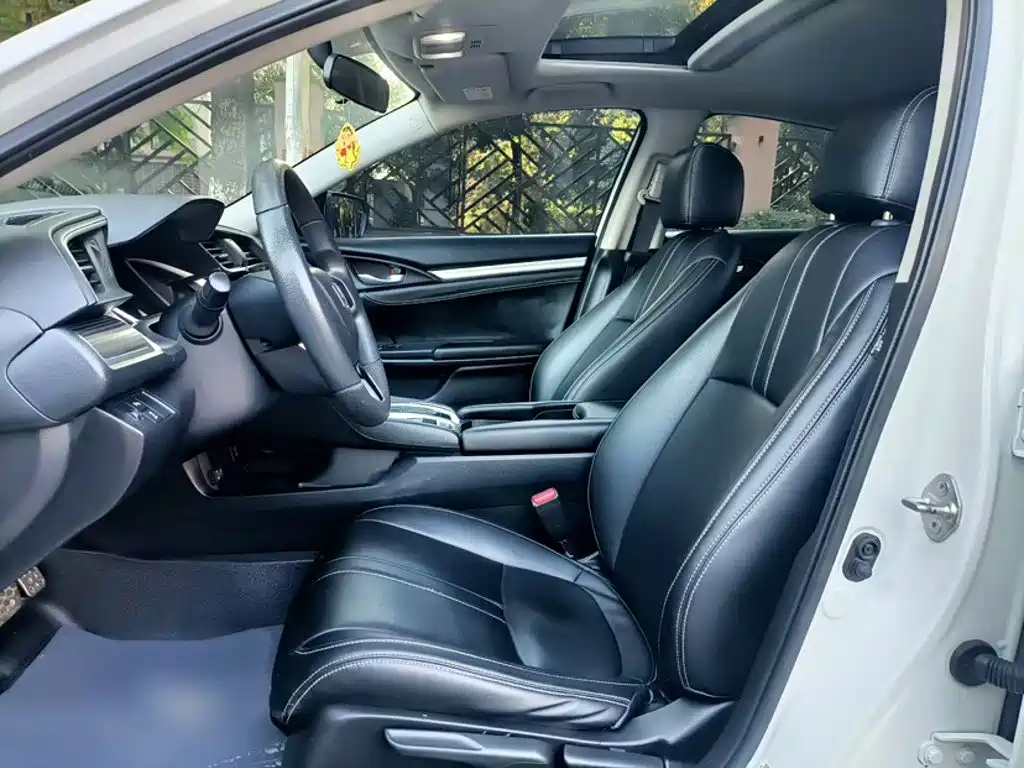 Honda Civic — миниатюра 16