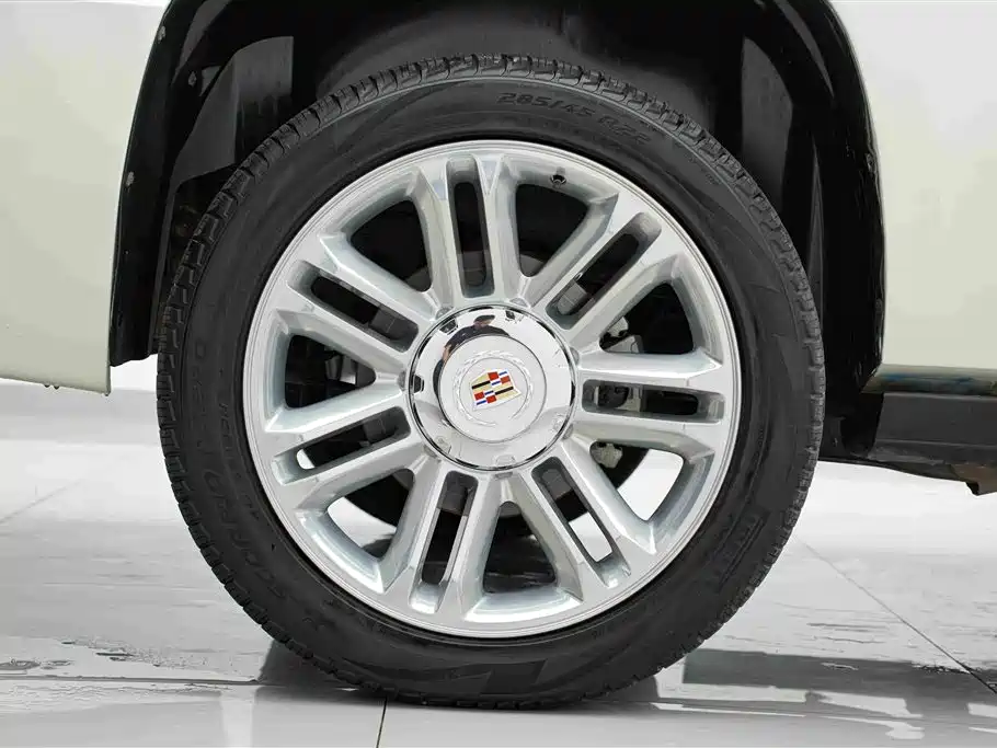 Cadillac Escalade 6.2L ESV Platinum Edition Extended Type, фото 51