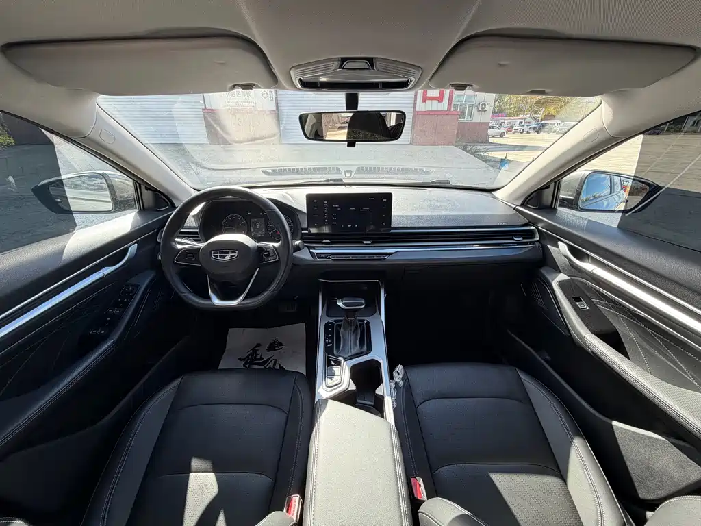Geely Emgrand — миниатюра 4