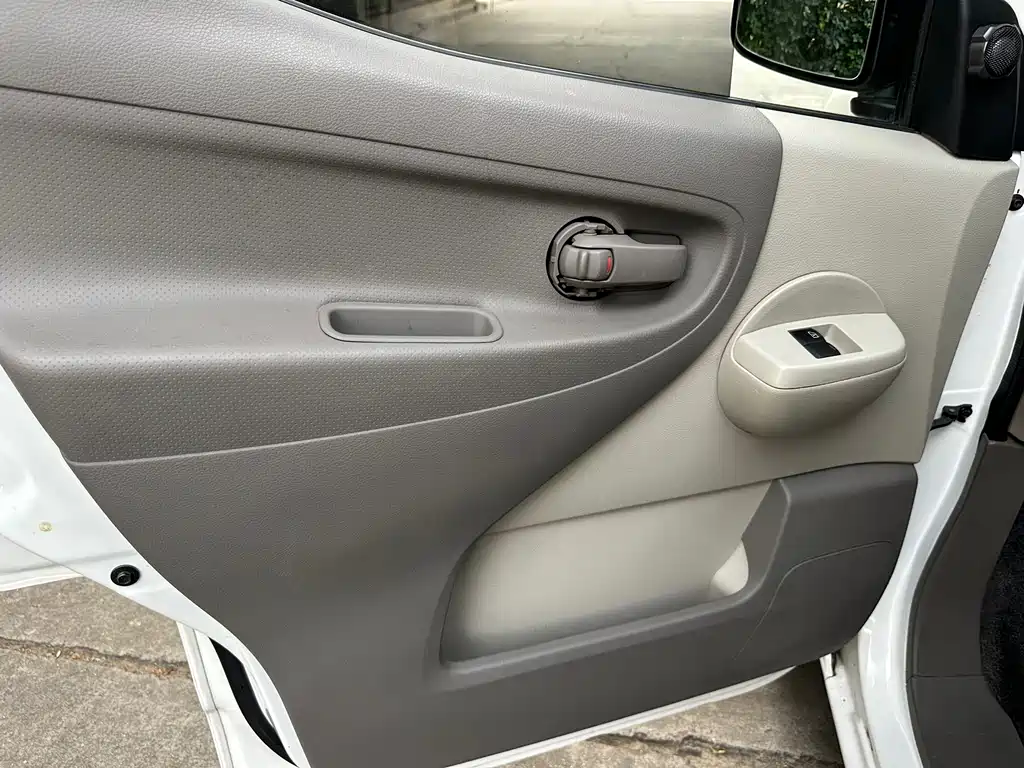 Nissan NV200 2016 1.6L CVT Luxury