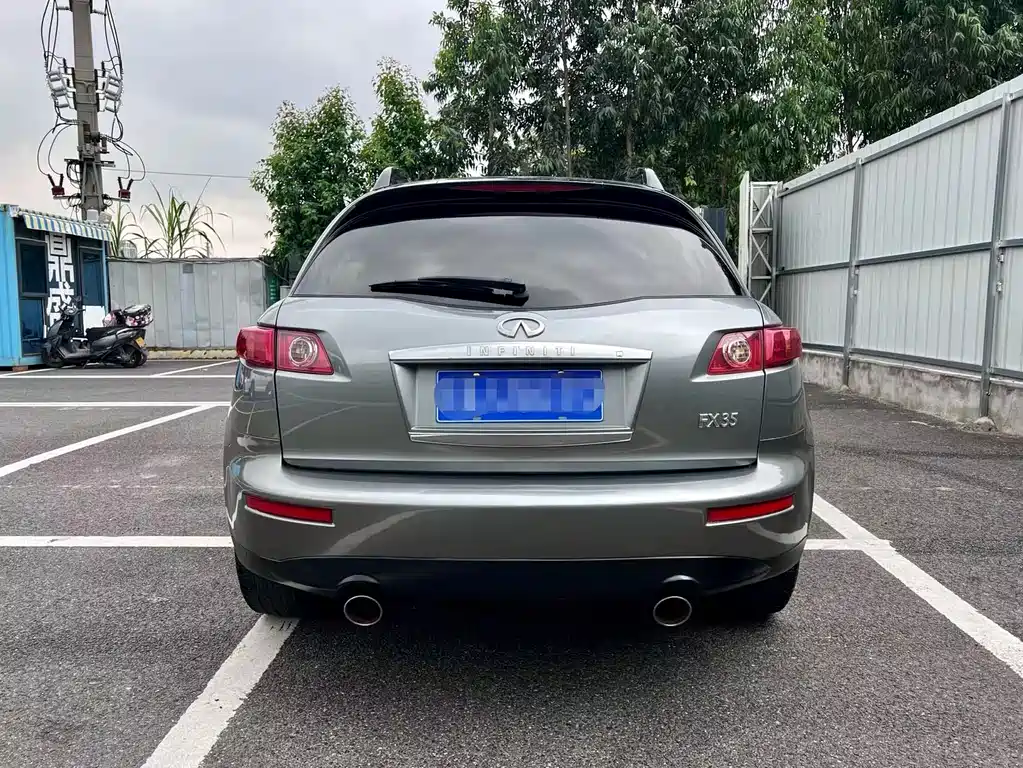 Infiniti FX — миниатюра 5