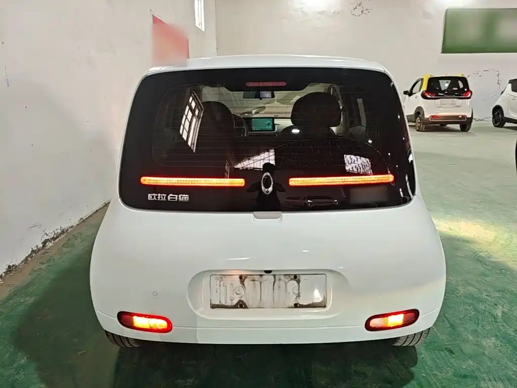 Ora Ora White Cat — миниатюра 6