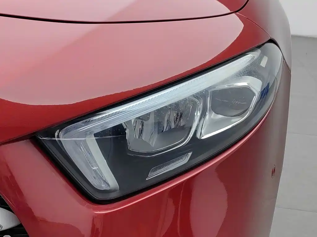 Mercedes-Benz A-Class — миниатюра 7