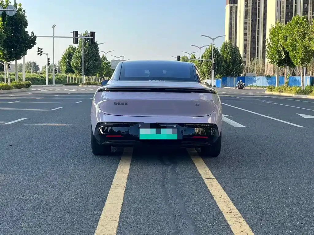 Zeekr 007 2024 Smart Drive 75kWh