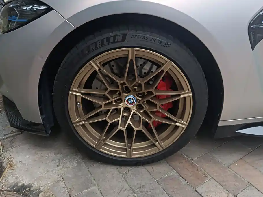 BMW M4 — миниатюра 6