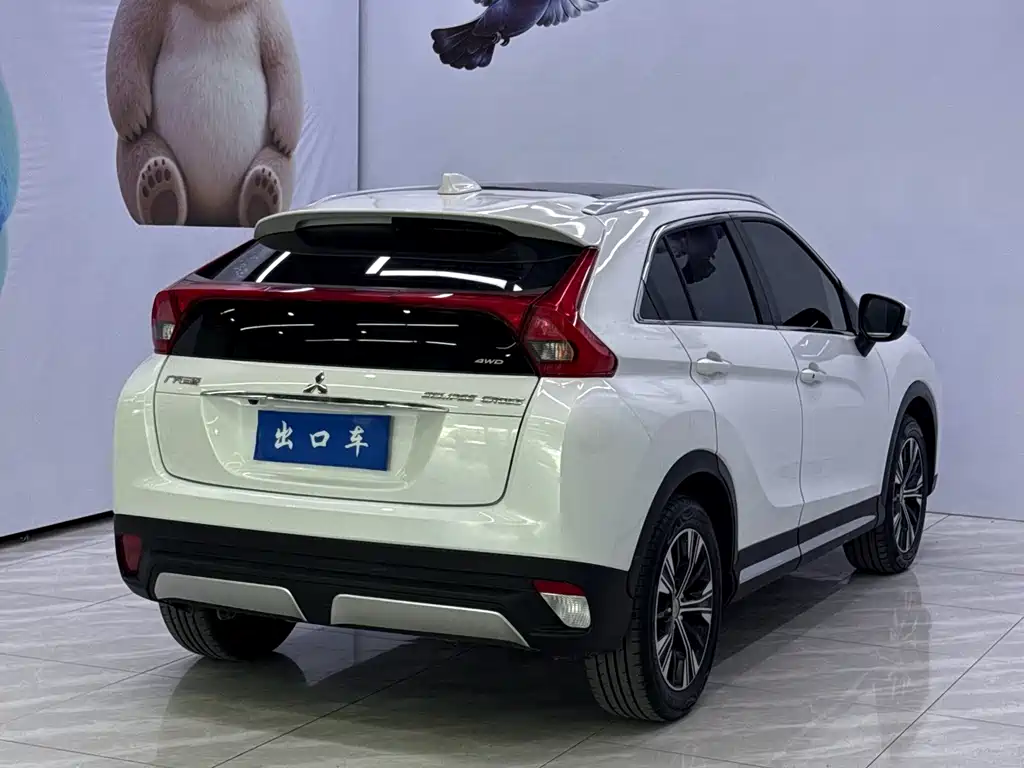 Mitsubishi Eclipse Cross — миниатюра 4
