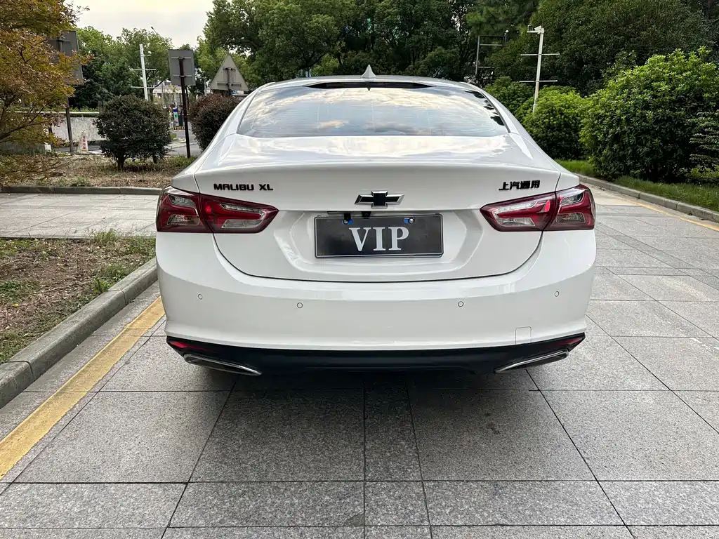 Chevrolet Malibu XL — миниатюра 11