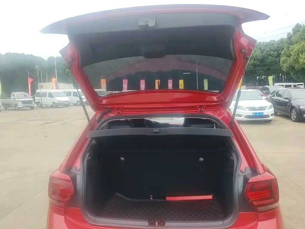 Volkswagen Polo — миниатюра 19