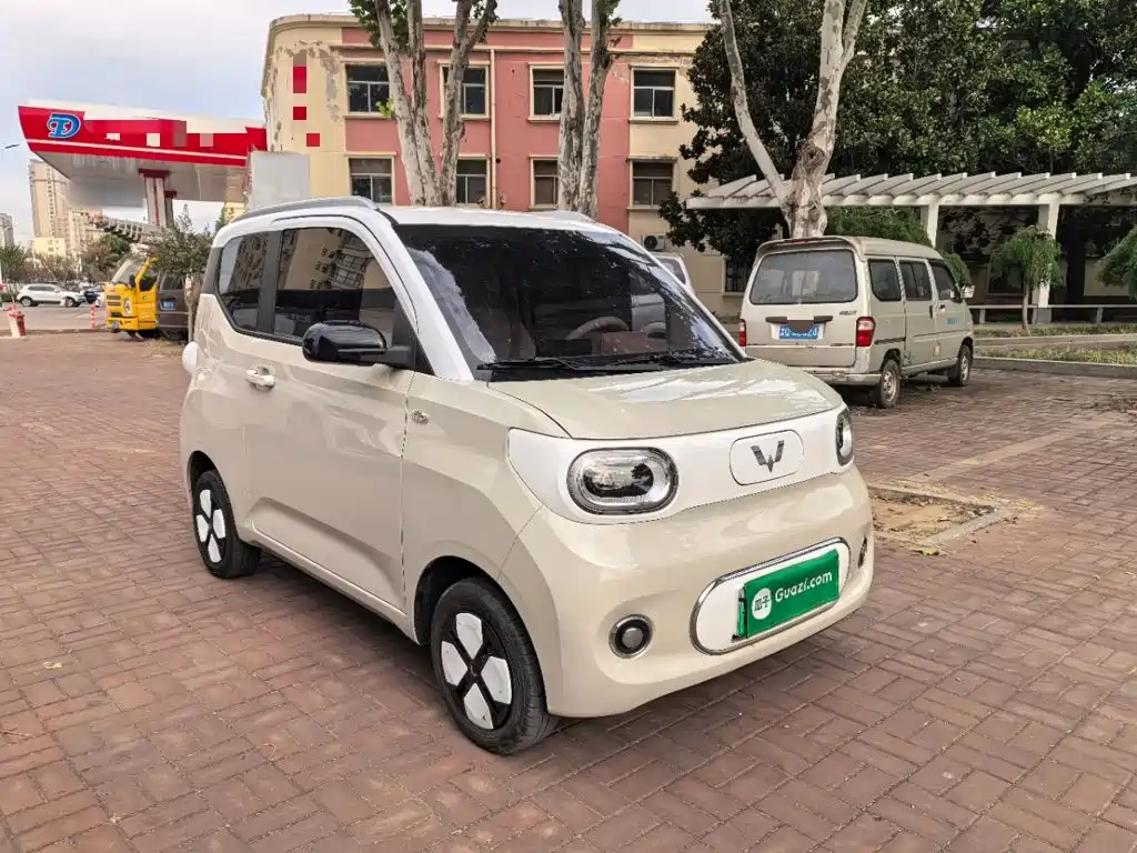 Wuling MINIEV — миниатюра 4