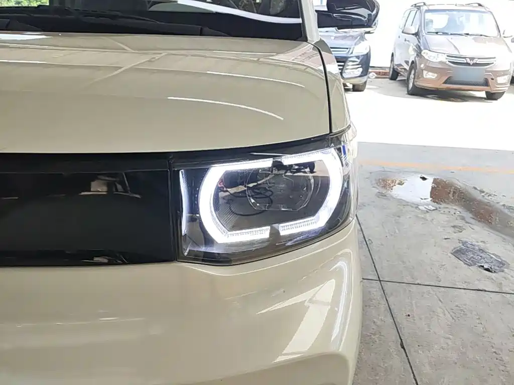 Wuling MINIEV — миниатюра 24