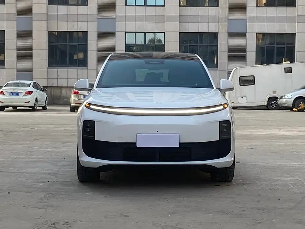 Li Auto L6 2024 Pro