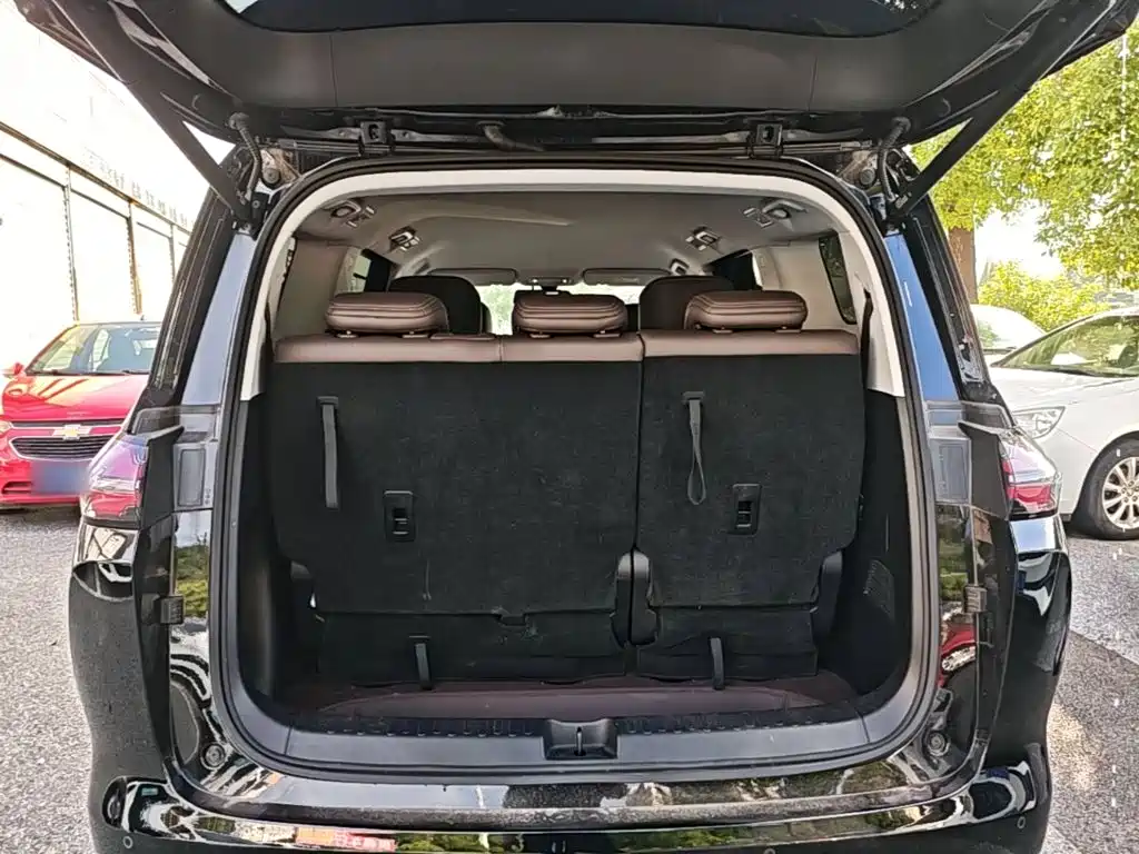 Wuling Звездный свет 730 Новая энергия — миниатюра 19