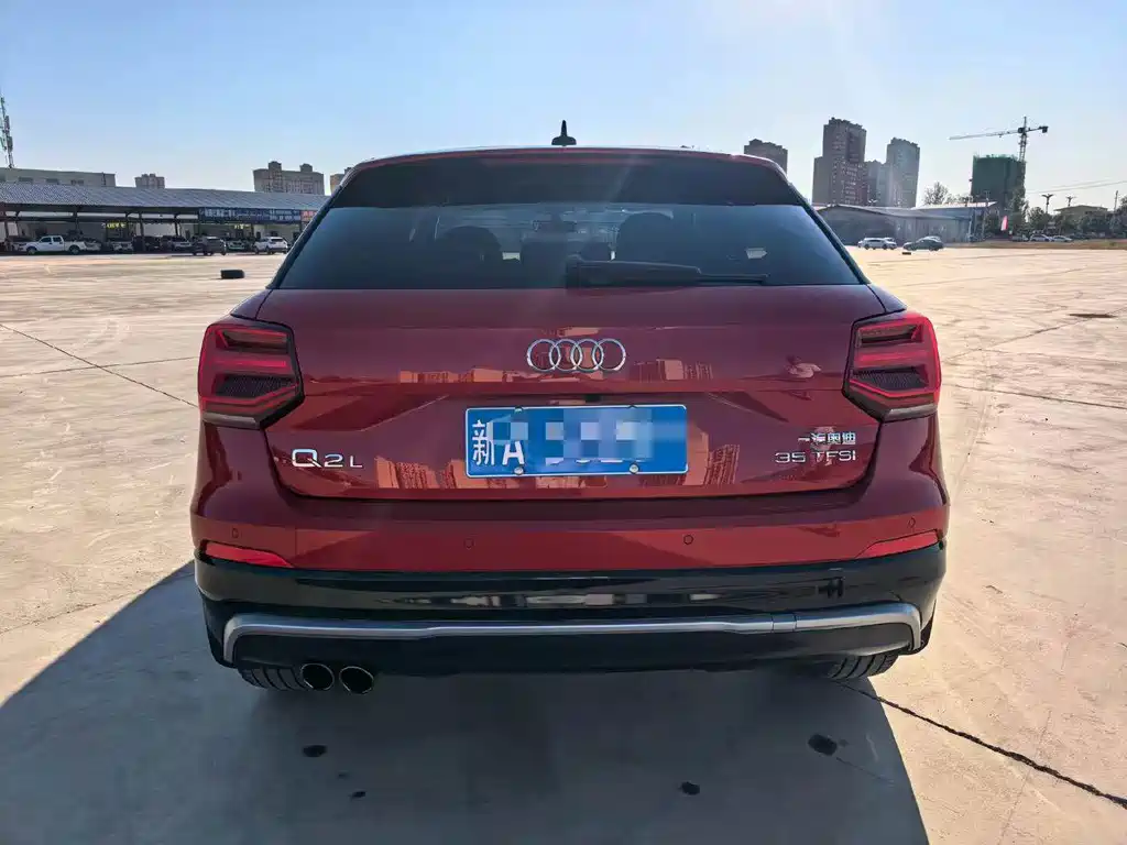 Audi Q2L — миниатюра 8