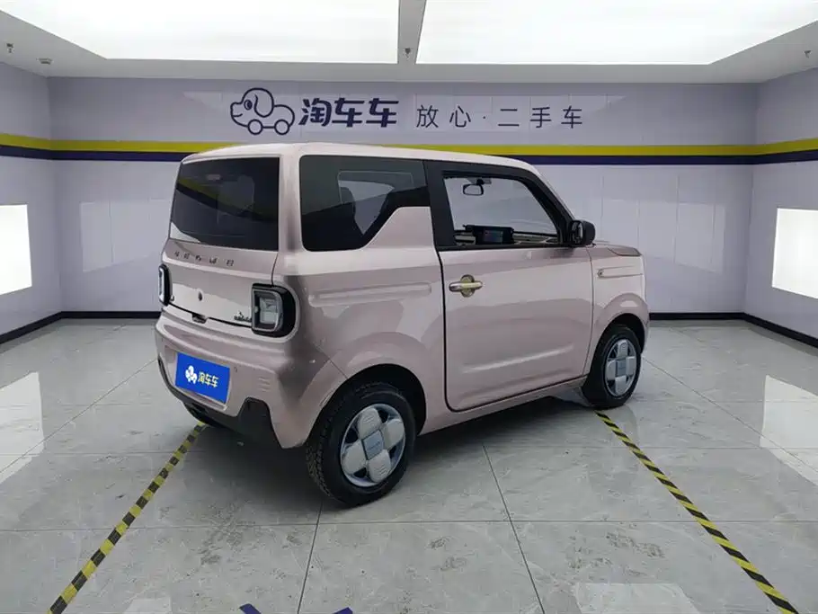 GEELY GALAXY PANDA