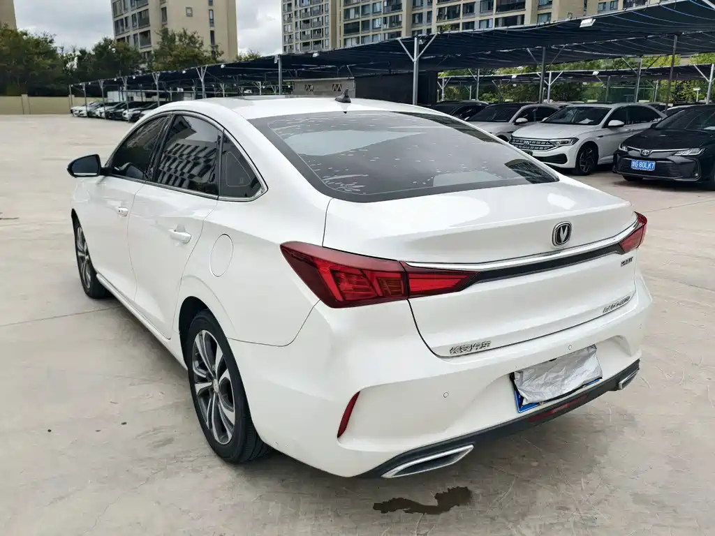 Changan Eado — миниатюра 6