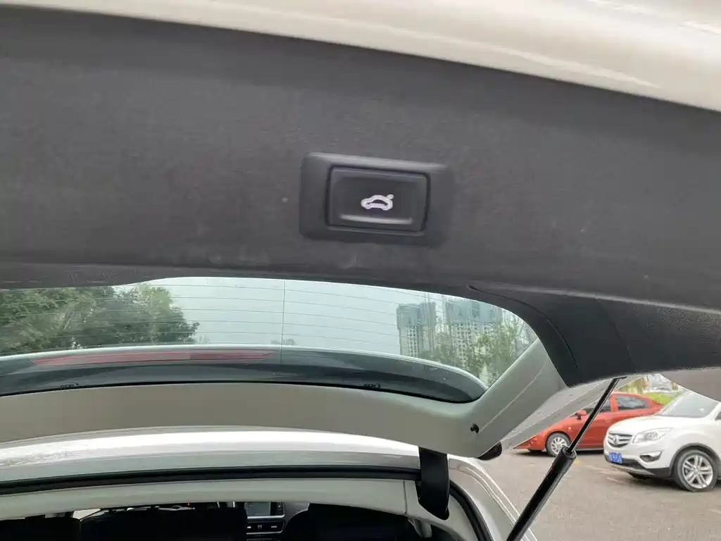 Audi Q5 — миниатюра 11