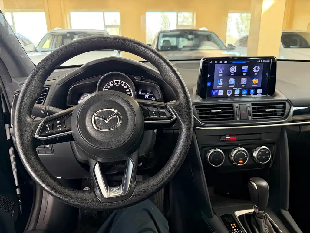 Mazda CX-4 — миниатюра 17