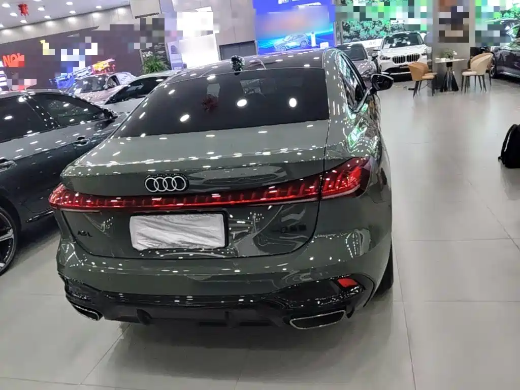 Audi Audi A5L — миниатюра 6