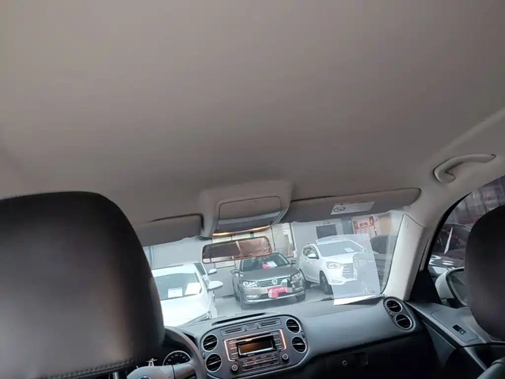 Volkswagen Tiguan — миниатюра 18