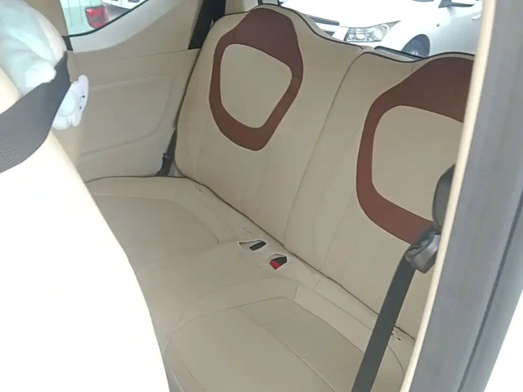 Wuling MINIEV — миниатюра 17