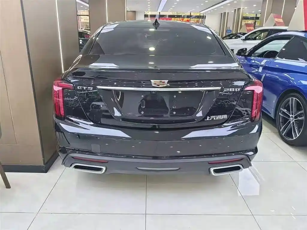 Cadillac CT5 — миниатюра 8