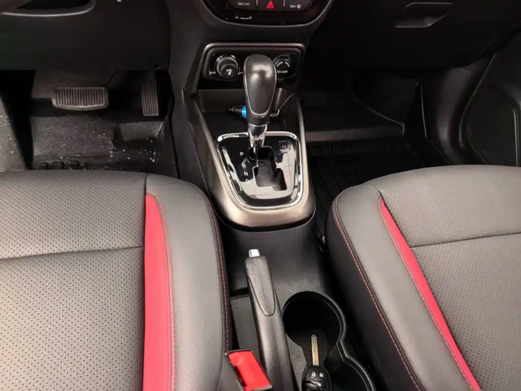Changan CS15 — миниатюра 14