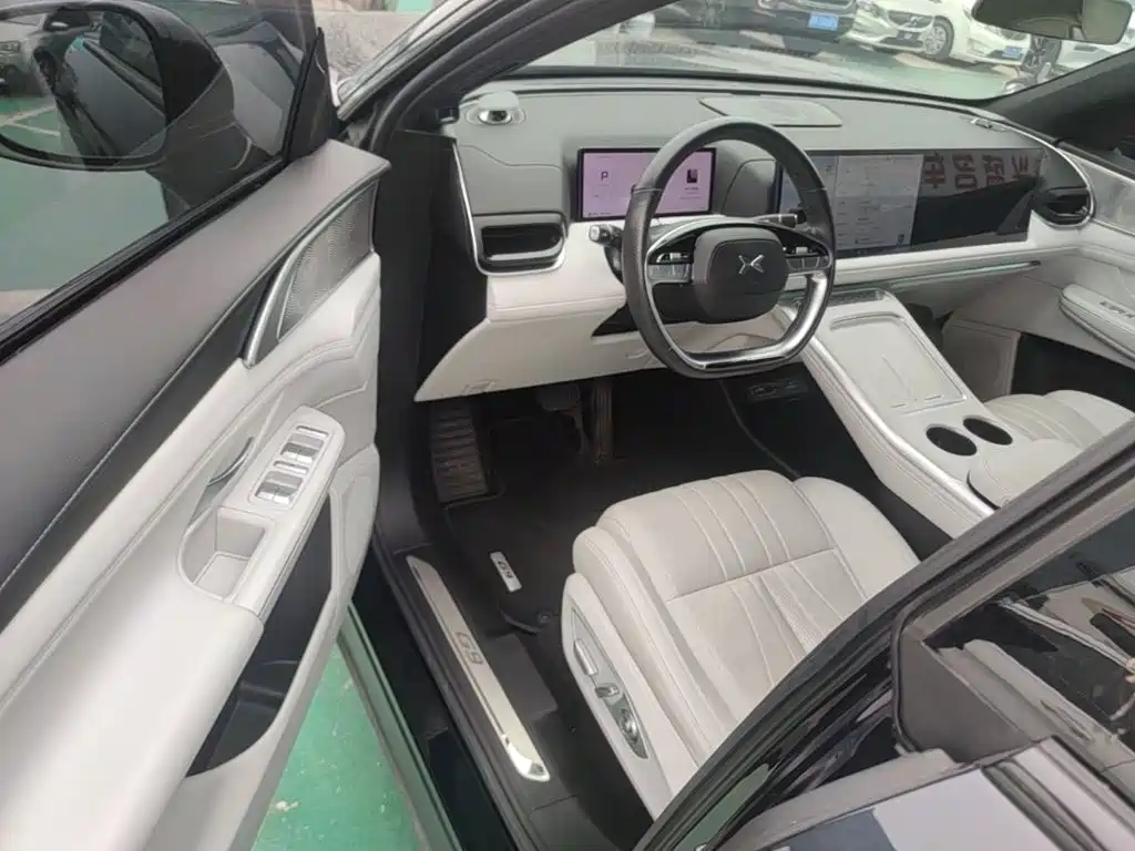 XPeng G9 — миниатюра 16