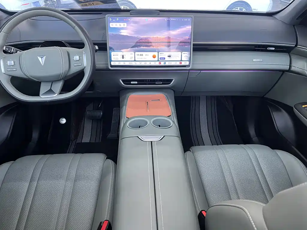 Changan Deepal DARK BLUE S07