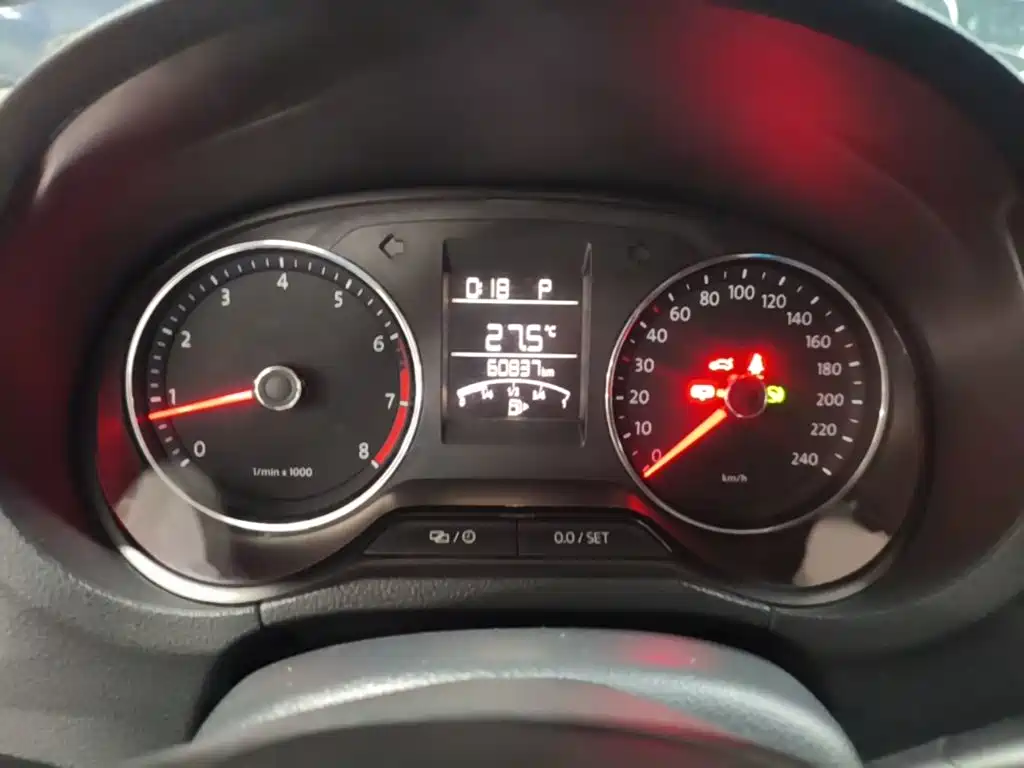Volkswagen Polo — миниатюра 12