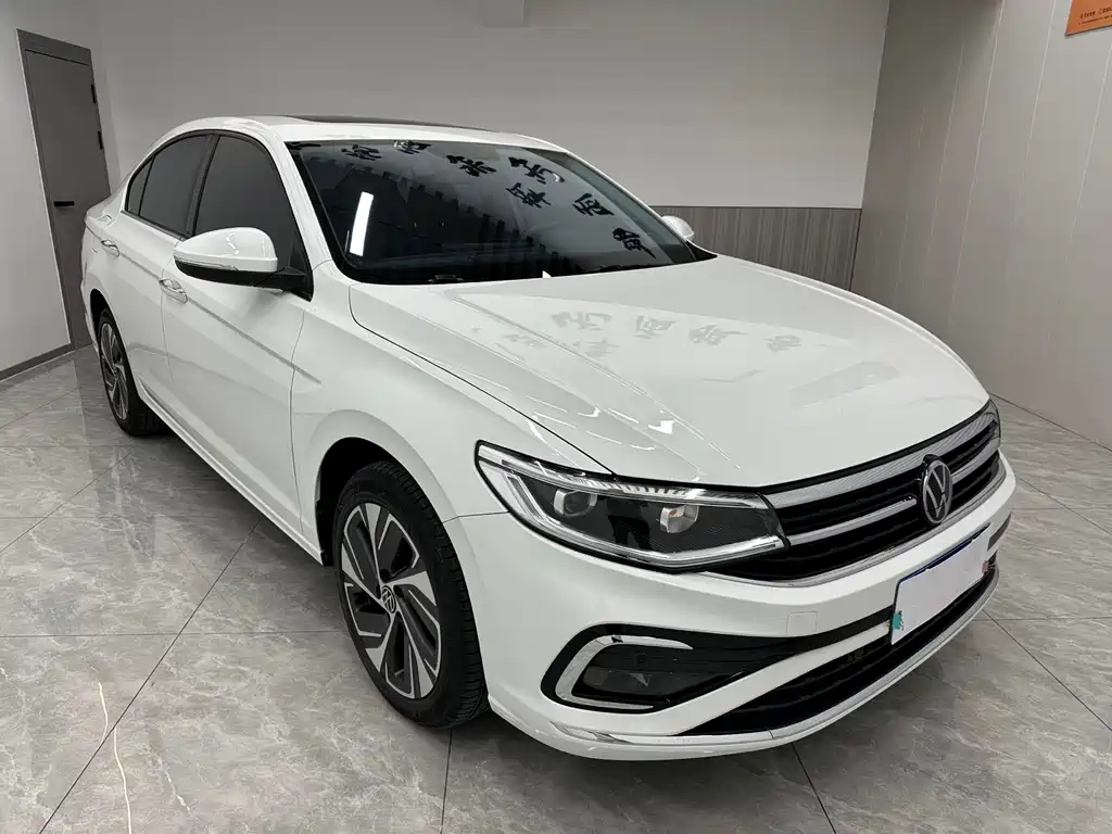 Volkswagen Bora — миниатюра 3