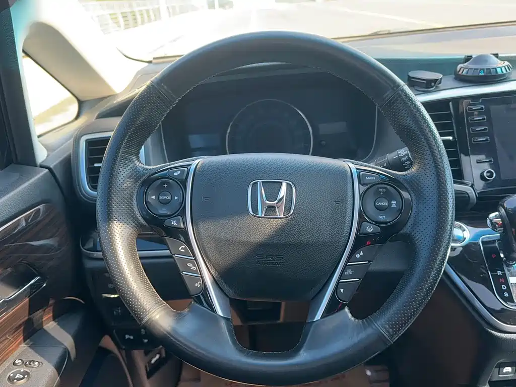 Honda Odyssey — миниатюра 17