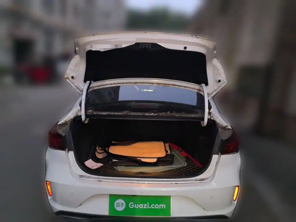 Changan Eado — миниатюра 10