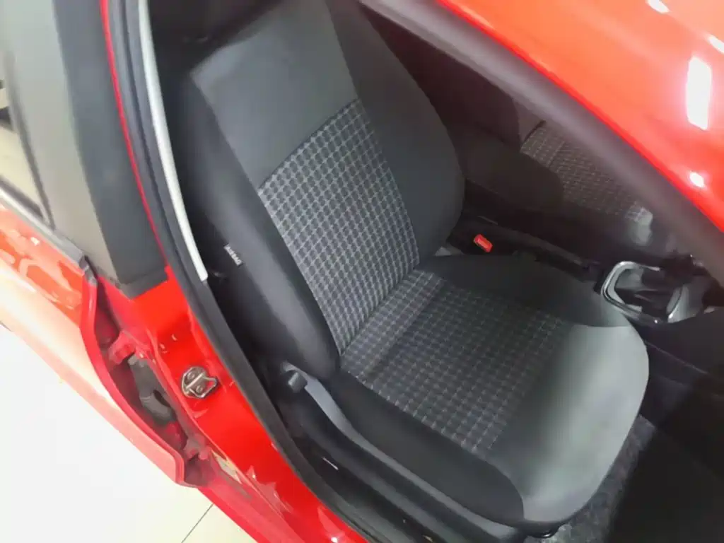 Volkswagen Polo — миниатюра 25