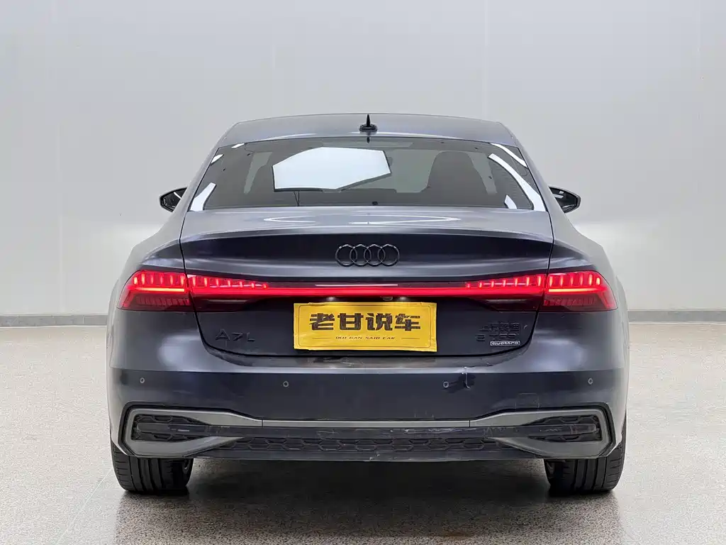 Audi A7L 2024 45 TFSI quattro