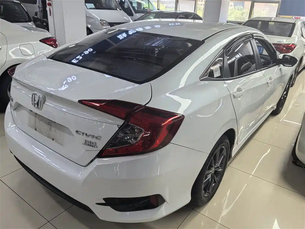 Honda Civic 2019 180TURBO CVT VI