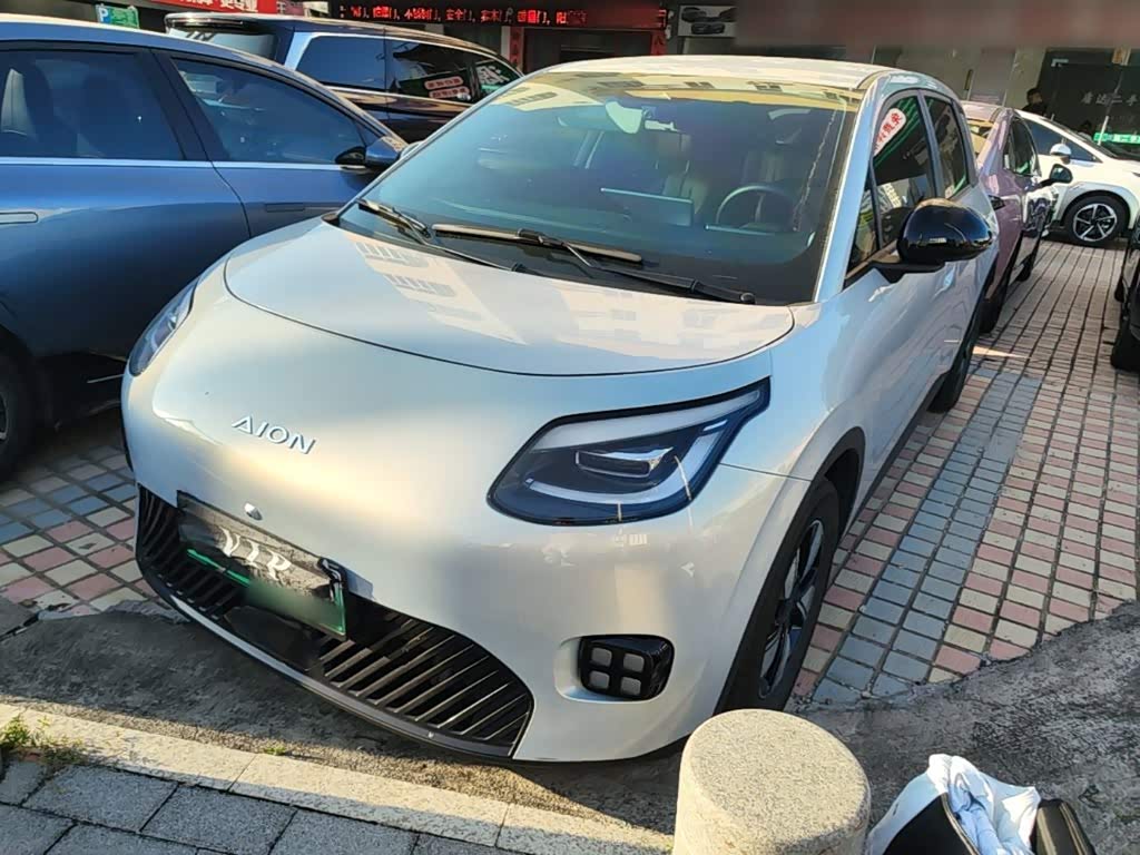 GAC Aion UT